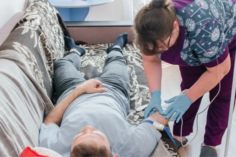 Срочный вывод из запоя в Долгопрудном: быстро, недорого